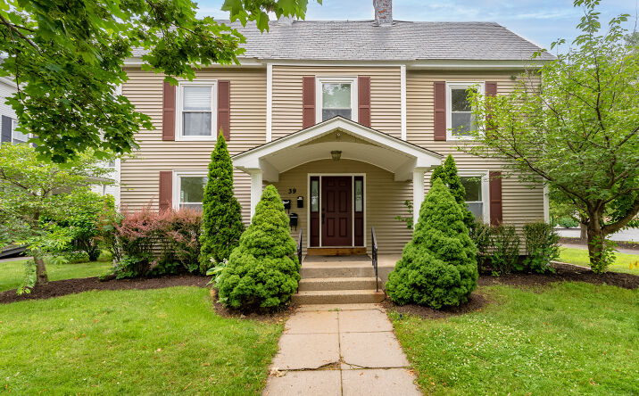 39 Court St, Westfield, MA 01085 | Crexi.com