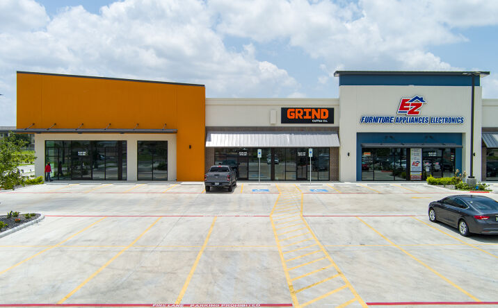 Pictures of Retail property located at 1300 E Nolana Ave, McAllen, TX 78504 for lease - image #1