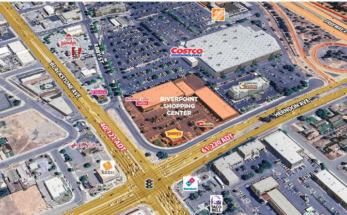 Pictures of Retail property located at 30 E Herndon Ave, Fresno, CA 93720 for lease - image #1