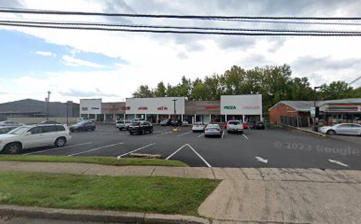 Pictures of Retail, Office property located at 914 Trenton Rd, Fairless Hills, PA 19054 for lease - image #1