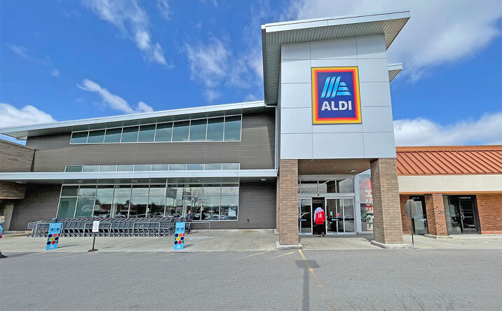 Pictures of Retail property located at 12238 St Charles Rock Rd, Bridgeton, MO 63044 for sales - image #1
