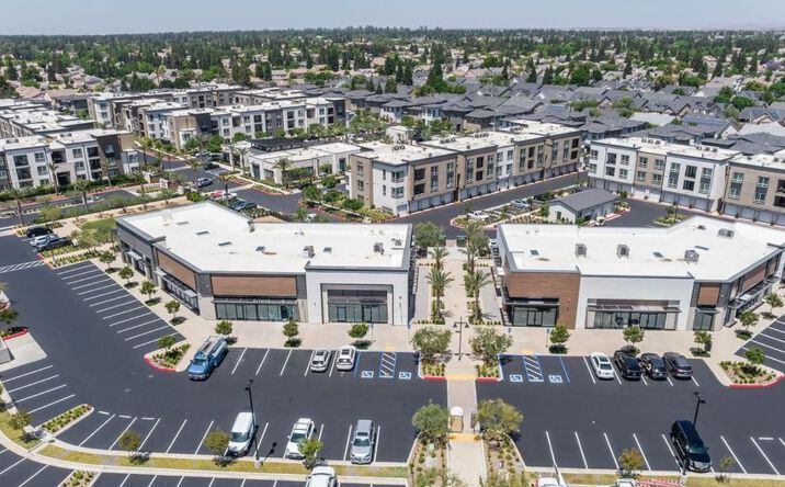 Pictures of Retail property located at Shepherd & Willow, Fresno, CA 93650 for lease - image #1