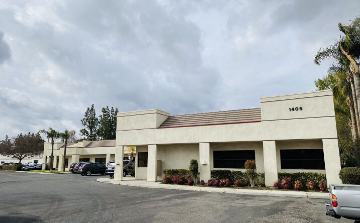 Pictures of Office property located at 1405 Commercial Way, Bakersfield, CA 93309 for lease - image #1