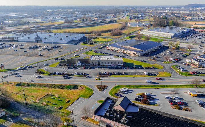 Pictures of Retail property located at 1900-1914 Fruitville Pike, Lancaster, PA 17601 for lease - image #1