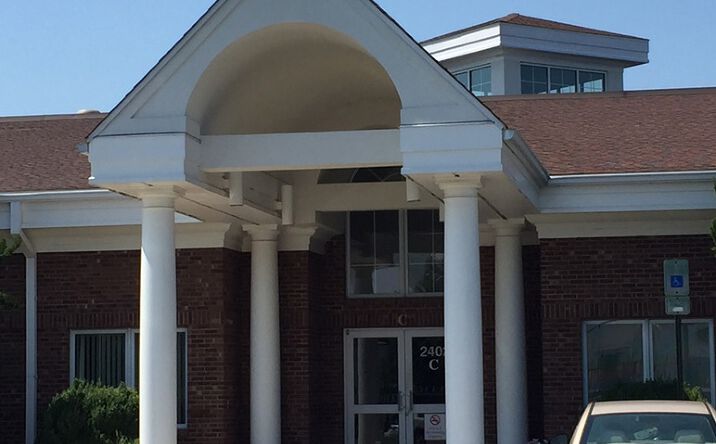 Pictures of Office property located at 2402 Camden St SW, Wilson, NC 27577 for lease - image #1