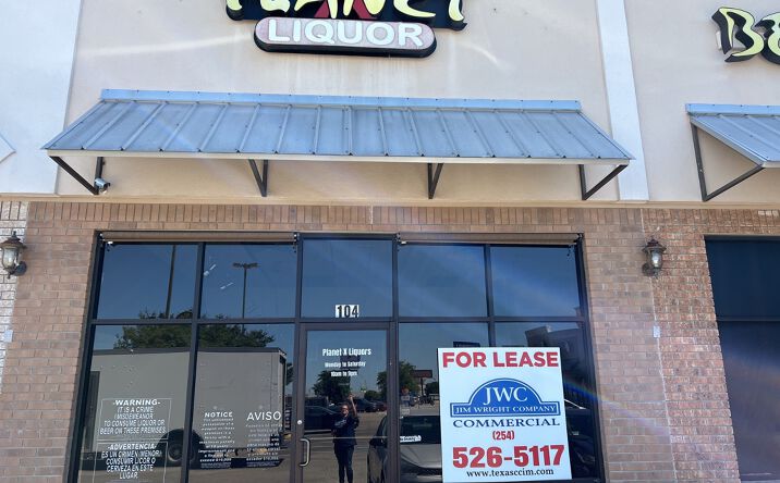 Pictures of Retail property located at 4008 E Stan Schlueter Loop, Killeen, TX 76542 for lease - image #1