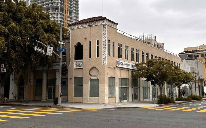 Pictures of Retail, Office property located at 1060 S Olive St, Los Angeles, CA 90015 for lease - image #1