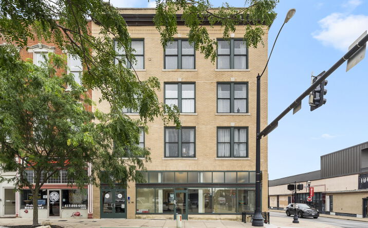 Pictures of Retail, Office property located at 324 Park Central W, Springfield, MO 65806 for lease - image #1