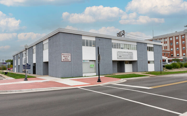 Pictures of Office property located at 303 S Main St, Mishawaka, IN 46544 for lease - image #1