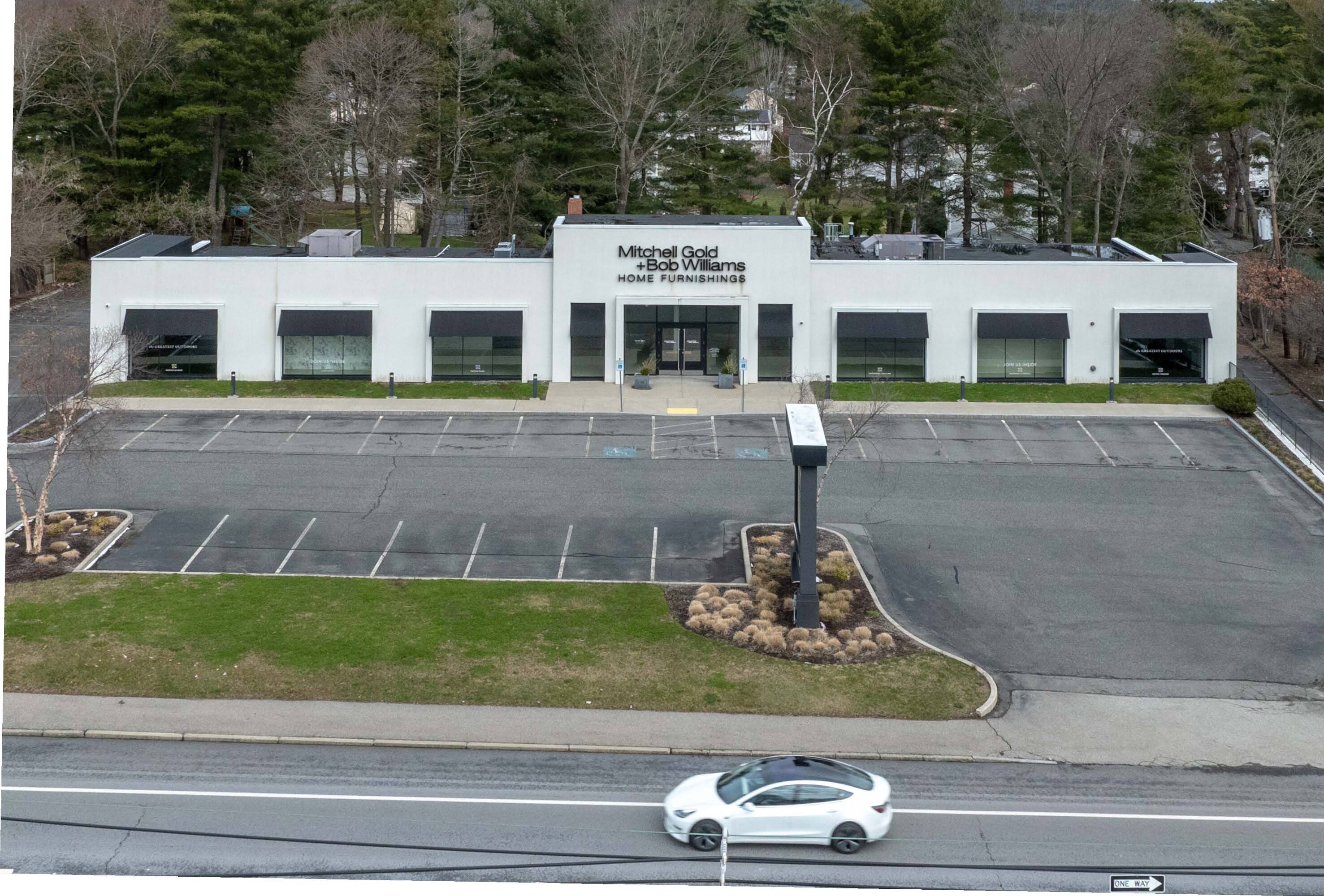 625 Worcester St, Natick, MA 01760