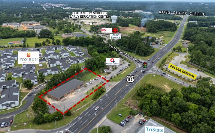 Pictures of Office property located at 2864 Hartford Hwy, Dothan, AL 36301 for lease - image #1