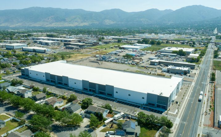 Pictures of Industrial property located at 1376 W 2600 S, Woods Cross, UT 84087 for lease - image #1