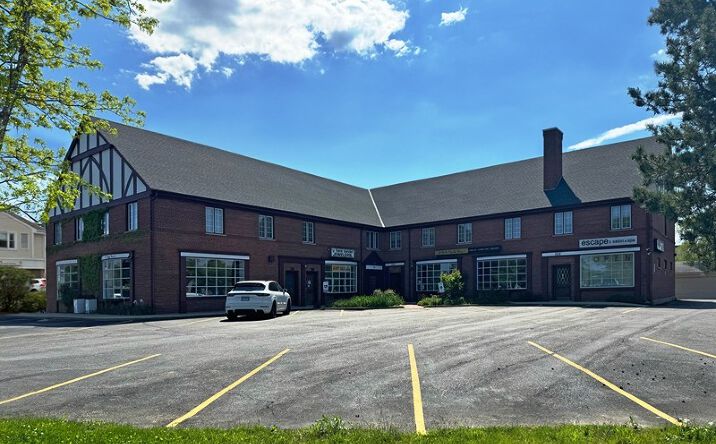 Pictures of Retail property located at 314 N Happ Rd, Northfield, IL 60093 for lease - image #1