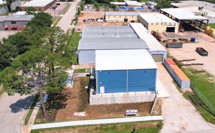 Pictures of Industrial property located at 4303 Southerland Rd, Houston, TX 77092 for lease - image #1