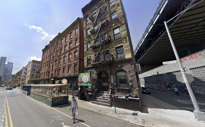 Pictures of Retail, Restaurant property located at 125 Madison St, New York, NY 10002 for lease - image #1