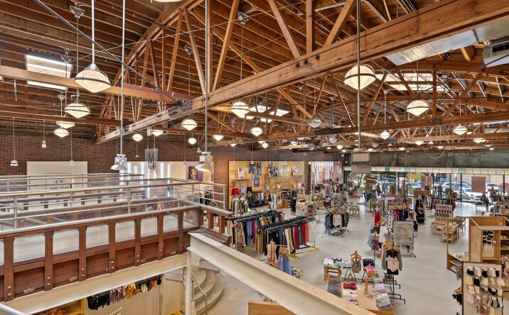 Pictures of Retail property located at 328-330 N, San Fernando Blvd, Burbank, CA 91502 for lease - image #1