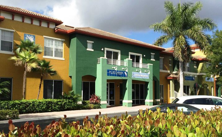 Pictures of Retail, Office, Industrial property located at 200 Lindell Blvd, Delray Beach, FL 33483 for lease - image #1