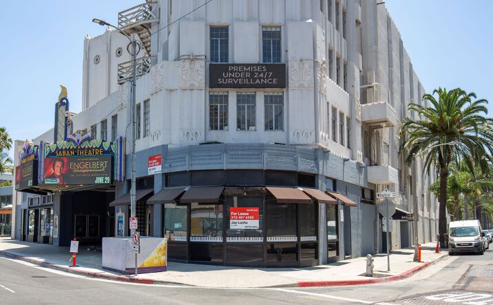 Pictures of Retail property located at 8442 Wilshire Blvd, Beverly Hills, CA 90211 for sales - image #1