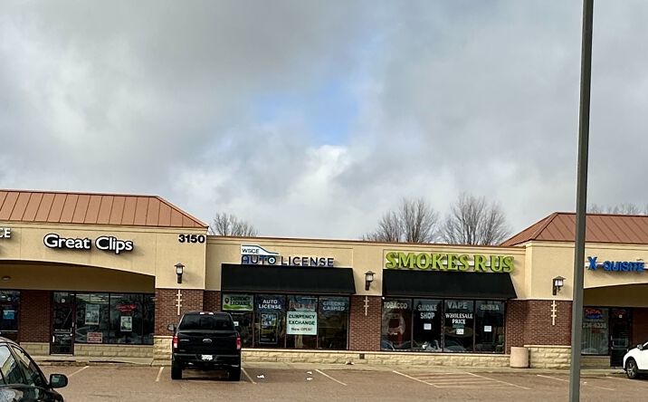 Pictures of Retail property located at 3150 N Aurora Rd, Aurora, IL 60502 for lease - image #1