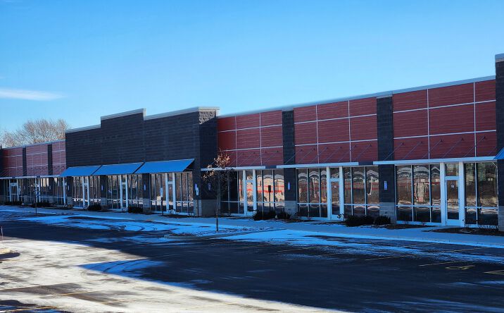 Pictures of Retail, Office, Industrial property located at 7126 S. Millers Way, Oak Creek, WI 53214 for lease - image #1