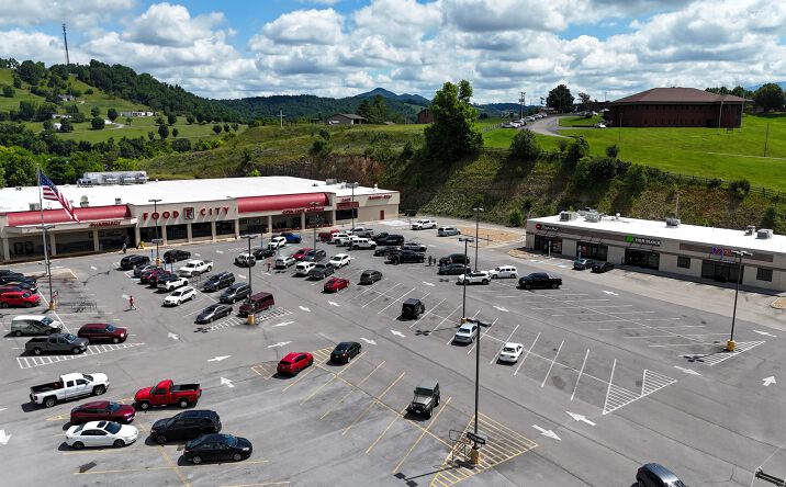 Pictures of Retail property located at 159 Pittston Rd, Lebanon, VA 24266 for lease - image #1