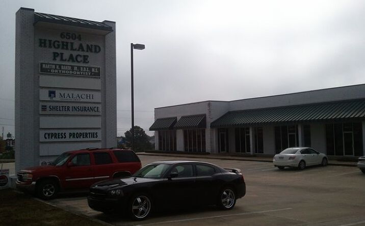 Pictures of Office property located at 6504 US-98, Hattiesburg, MS 39402 for sales - image #1