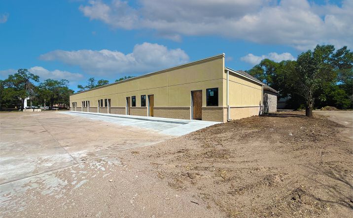 Pictures of Office, Industrial property located at 4608 W Maple St, Wichita, KS 67209 for lease - image #1