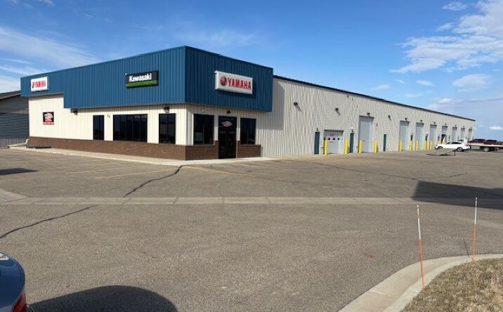 Pictures of Retail, Industrial, Special Purpose property located at 111 45th Ave NE, Minot, ND 58703 for lease - image #1