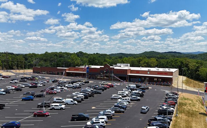 Pictures of Retail property located at 1400 Bob White Blvd, Pulaski, VA 24301 for lease - image #1