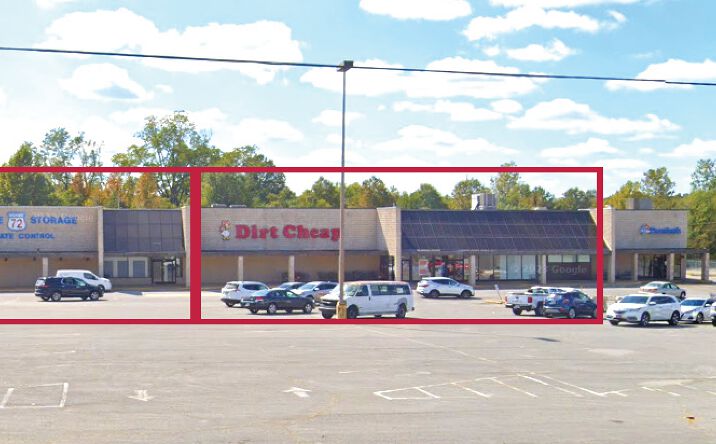 Pictures of Retail property located at 1402 US-72, Corinth, MS 38834 for lease - image #1