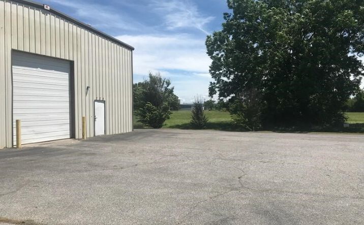 Pictures of Land property located at 775 Old Wire Road, Springdale, AR 72764 for lease - image #1
