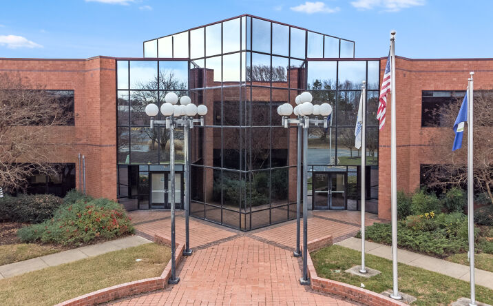 Pictures of Office property located at 100 Riverside Pkwy, Fredericksburg, VA 22406 for lease - image #1