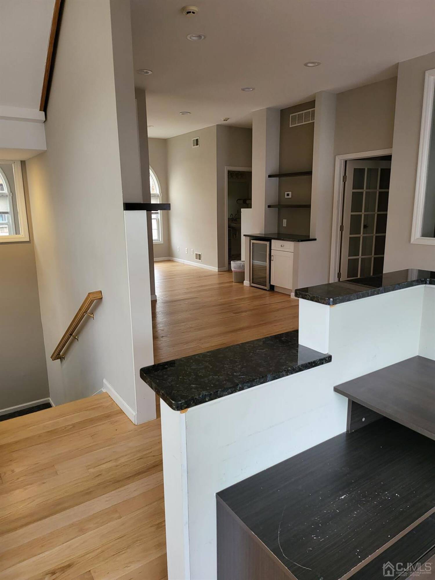 1910 Oak Tree Road, Edison, NJ 08820 | Crexi.com