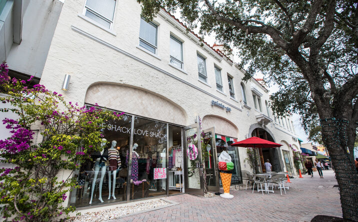Pictures of Retail, Office, Restaurant property located at 411 E Atlantic Ave, Delray Beach, FL 33483 for lease - image #1