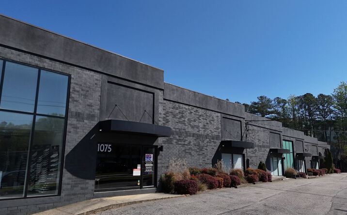 Pictures of Industrial property located at 1073-1075 Huff Road Northwest, Atlanta, GA 30318 for lease - image #1