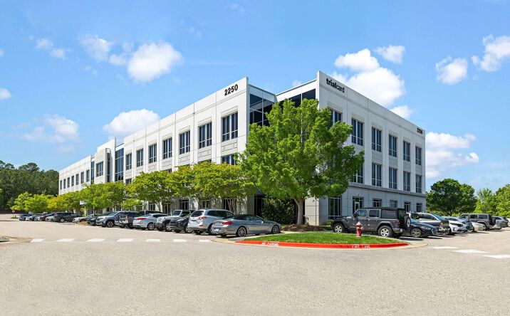 Pictures of Office property located at 2250 Perimeter Park Dr, Morrisville, NC 27560 for lease - image #1