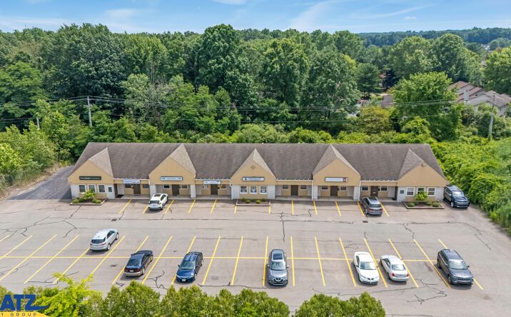 Pictures of Office property located at 1305 Boardman-Canfield Rd, Youngstown, OH 44512 for lease - image #1