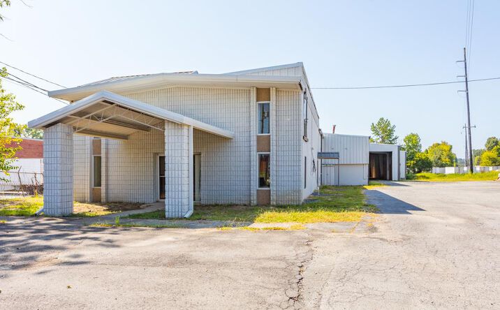 Pictures of Industrial property located at 447 Virgil Dr, Dalton, GA 30721 for lease - image #1