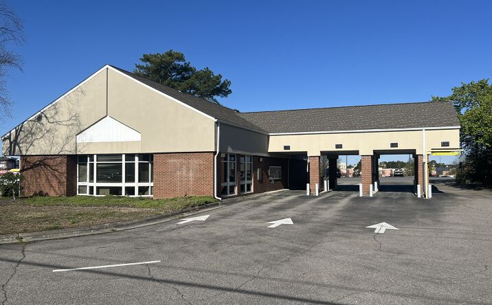 Pictures of Retail, Office property located at 1803 N Sandhills Blvd, Aberdeen, NC 28315 for lease - image #1