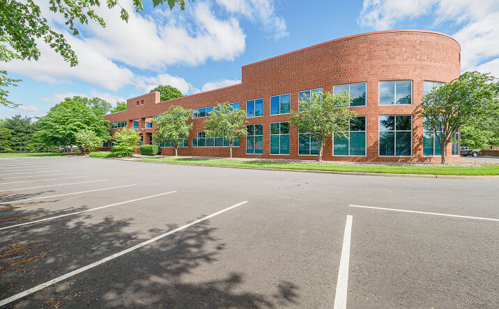 Pictures of Office property located at 100 Dey Pl, Edison, NJ 08817 for lease - image #1