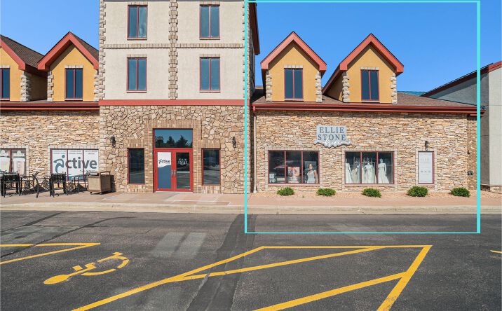 Pictures of Retail, Office, Special Purpose property located at 6205 S Old Village Pl, Sioux Falls, SD 57108 for lease - image #1