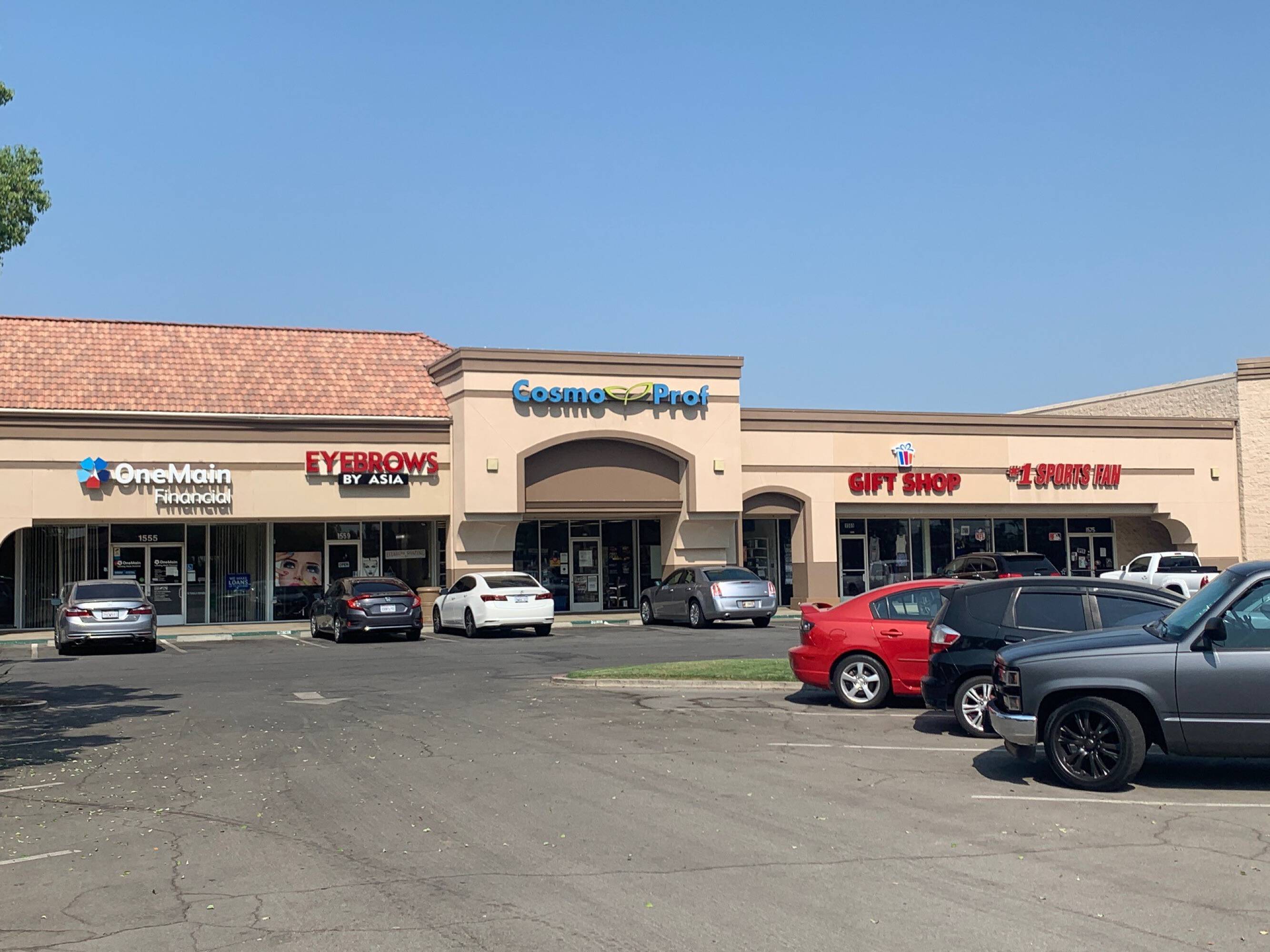 NWC of Prosperity Avenue and Hillman Street, Tulare, CA 93274