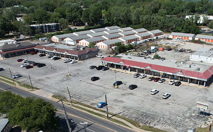 Pictures of Retail, Office property located at 534-618 E. 99th St, Kansas City, MO 64131 for lease - image #1