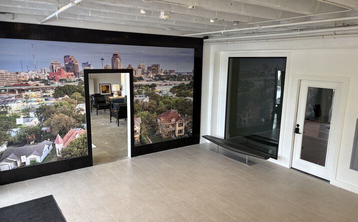 Pictures of Office property located at 2013 Broadway, San Antonio, TX 78215 for lease - image #1