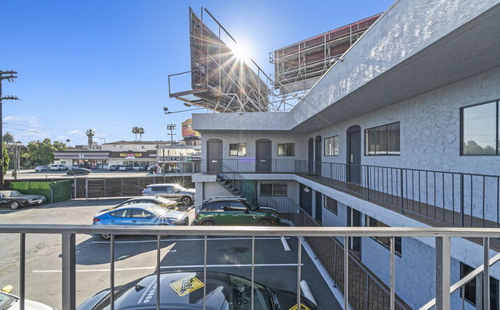 Pictures of Office property located at 1436 S La Cienega Blvd, Los Angeles, CA 90035 for lease - image #1
