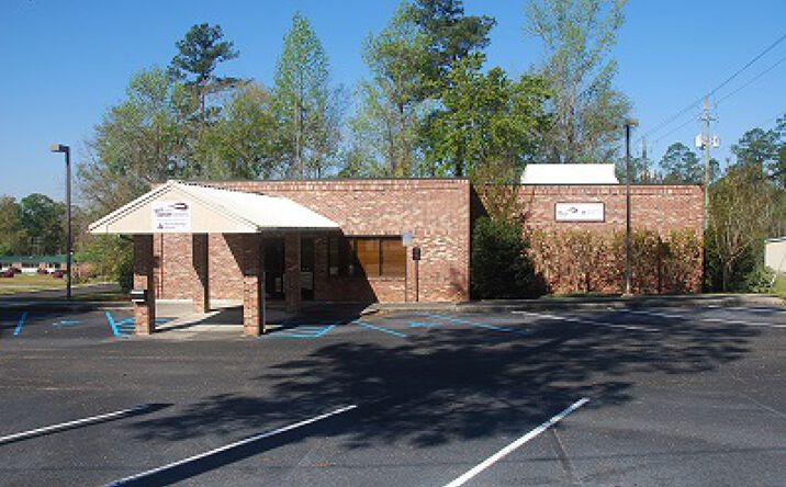Pictures of Office, Land property located at 1207 Azalea Pl, Brewton, AL 36426 for lease - image #1