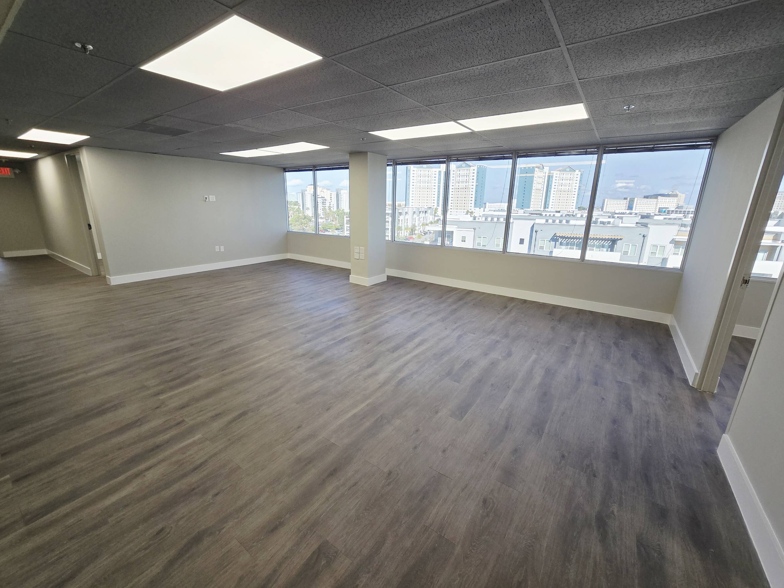 3135044