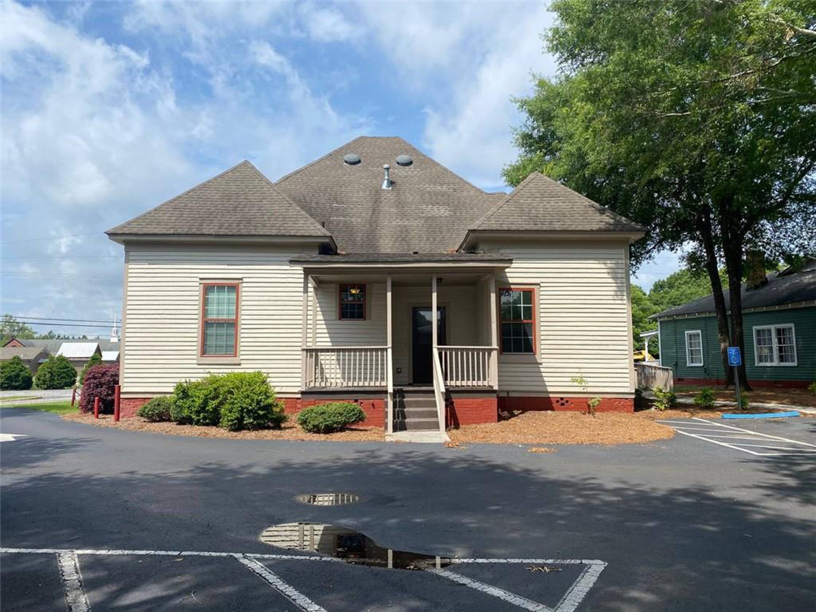 533 S Madison Avenue, Monroe, GA 30655 | Crexi.com