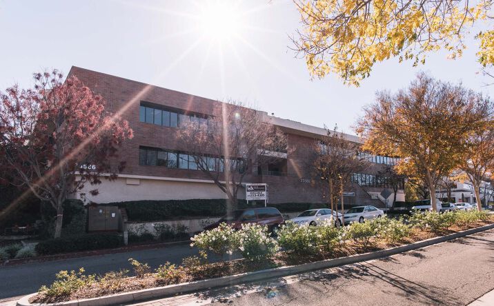 Pictures of Office property located at 23586 Calabasas Road, Calabasas, CA 91302 for lease - image #1