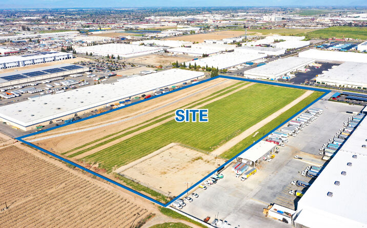 Pictures of Land property located at Fresno, CA, Fresno, CA 93725 for lease - image #1